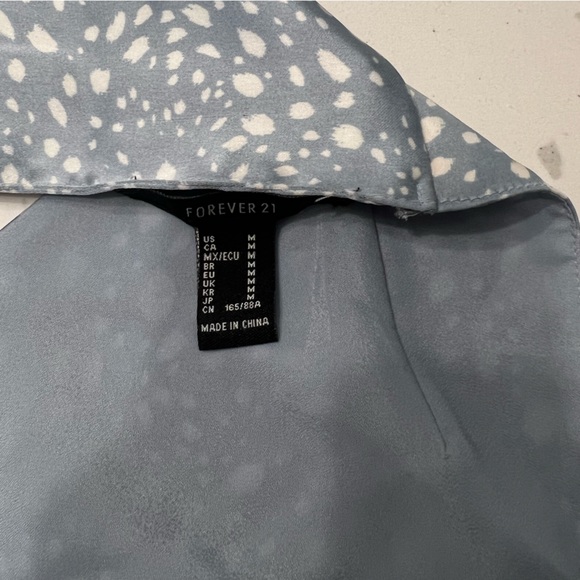 Top - Picture 3 of 4